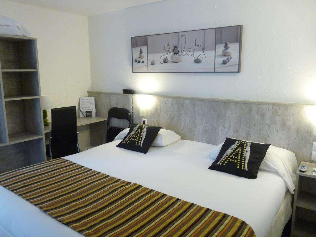 Brit Hotel Bosquet Carcassonne Cite 部屋 写真